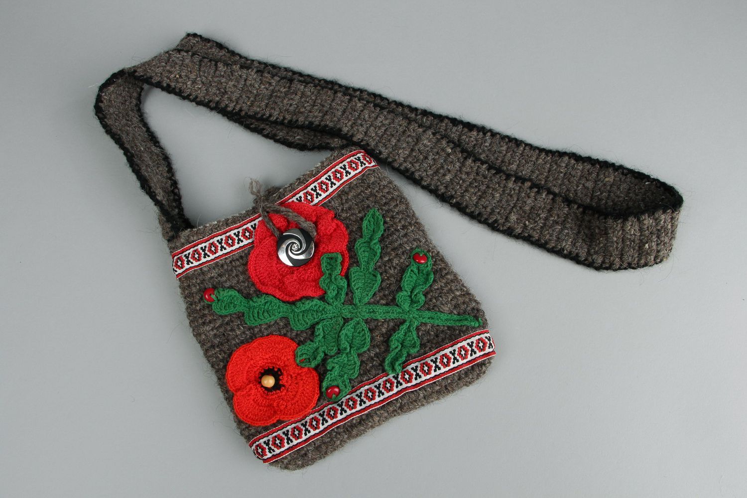 Crocheted purse Poppies photo 2