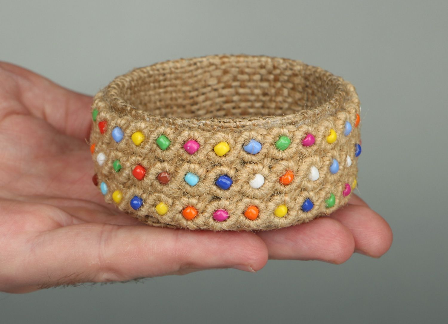 Плетеный браслет с разноцветным бисером фото 5