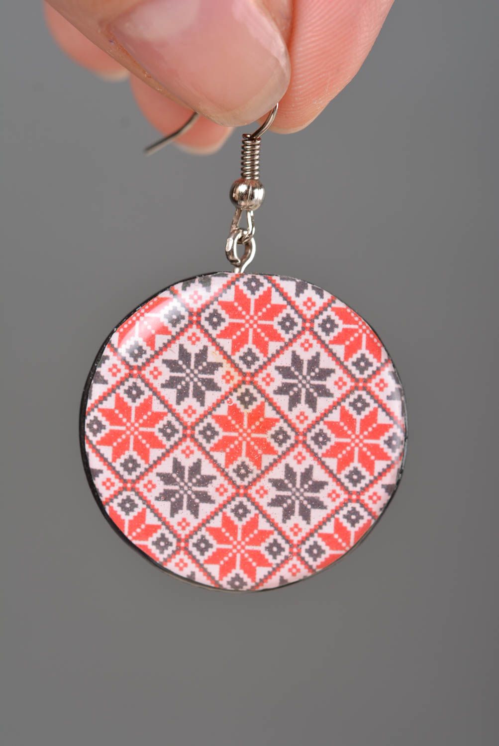 Handmade round plastic earrings with ornament and epoxy coating photo 2