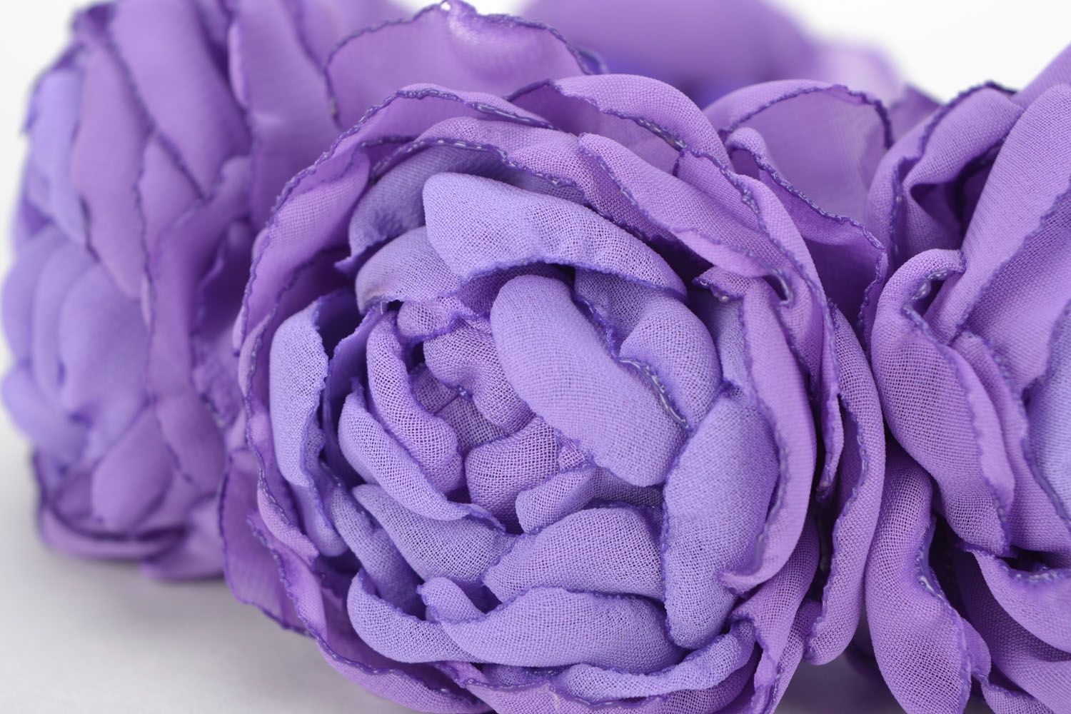 Serre-tête fleurs artisanal Luxuriance violette photo 4