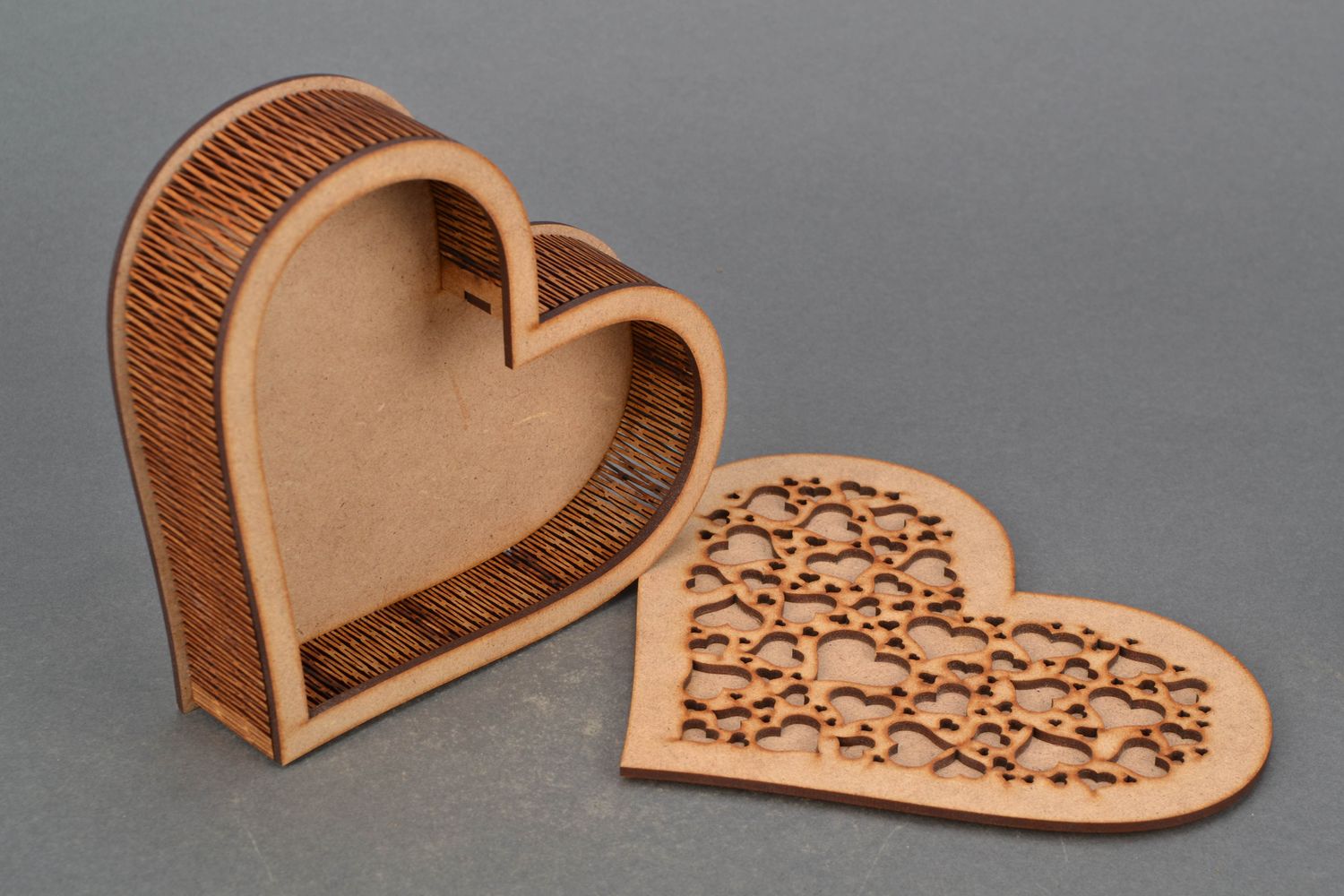 Handmade craft blank for carved heart-shaped jewelry box photo 4
