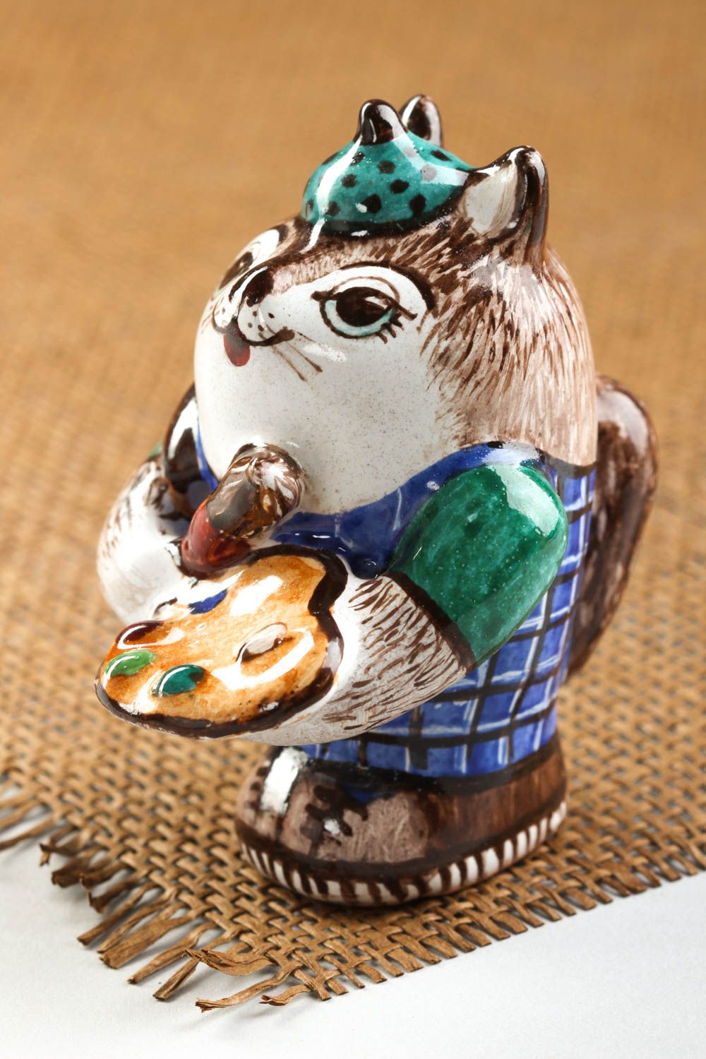 Figura de cerámica hecha a mano elemento decorativo decoración de interior foto 1