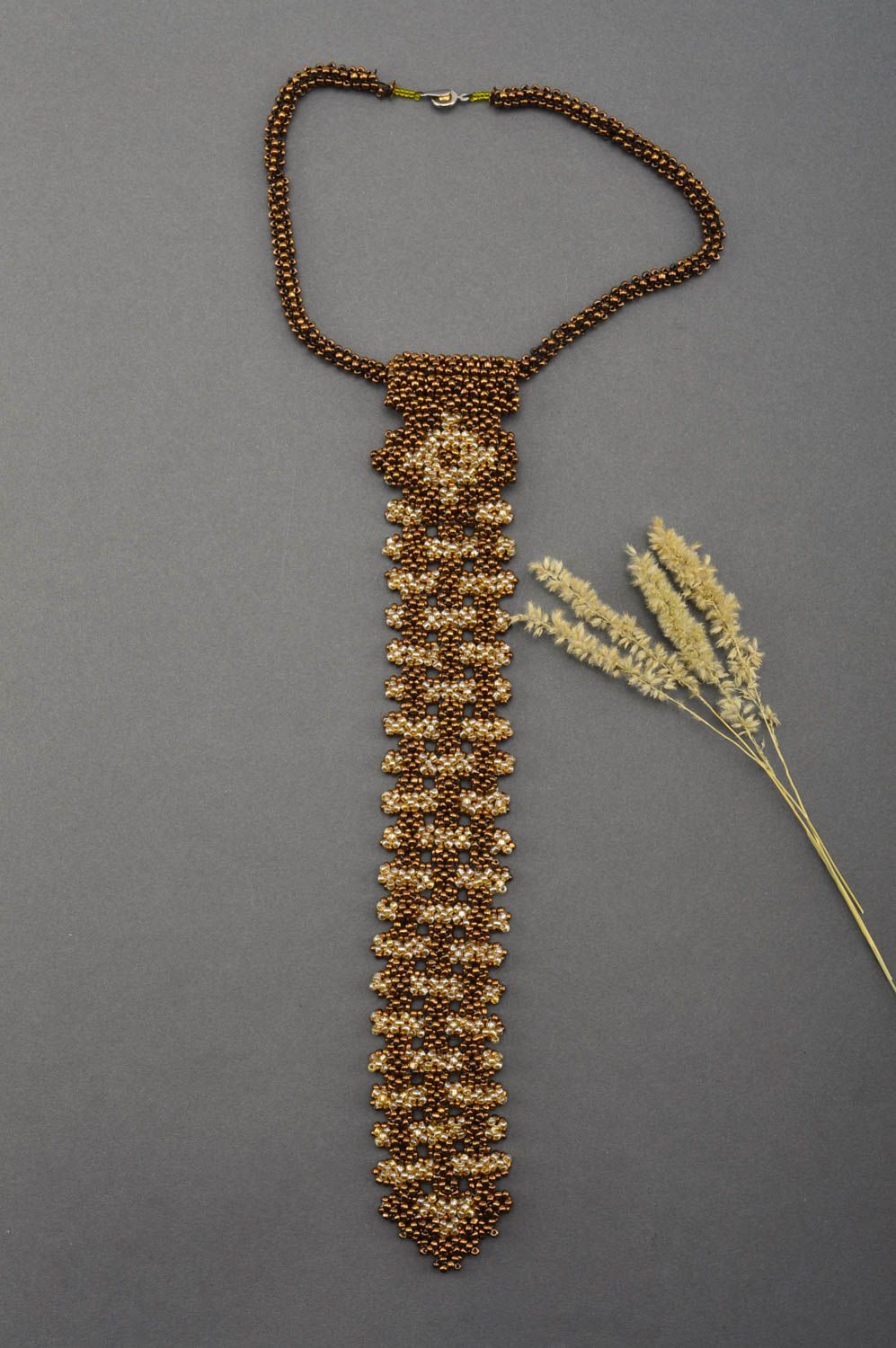 Колье из бисера украшение ручной работы ожерелье из бисера в виде галстука фото 1