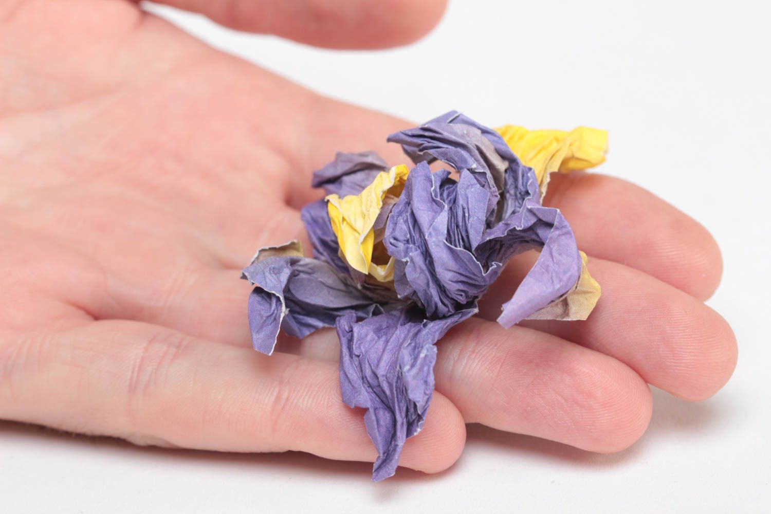 Fleur en papier pour scrapbooking faite main décorative peinte couleur violette photo 5