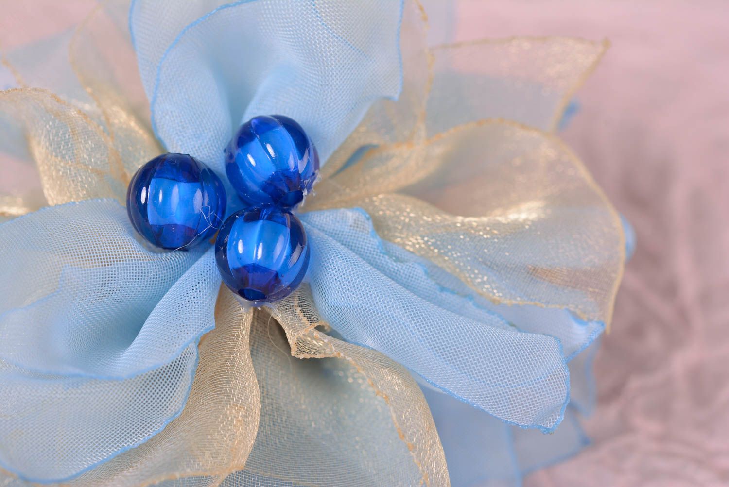 Pince cheveux faite main Barrette à cheveux avec fleur bleue Accessoire femme photo 2