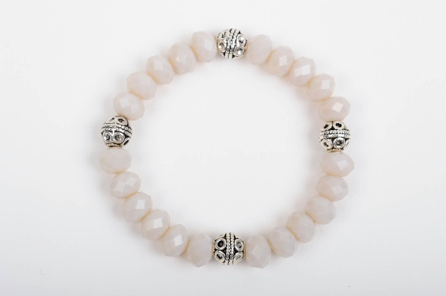 Bracelet blanc perles en cristaux tchèques fait main bijou original pour femme photo 1