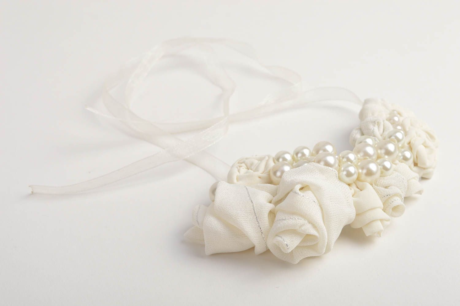 Collier textile blanc Bijou fait main Accessoire femme mousseline de soie photo 4