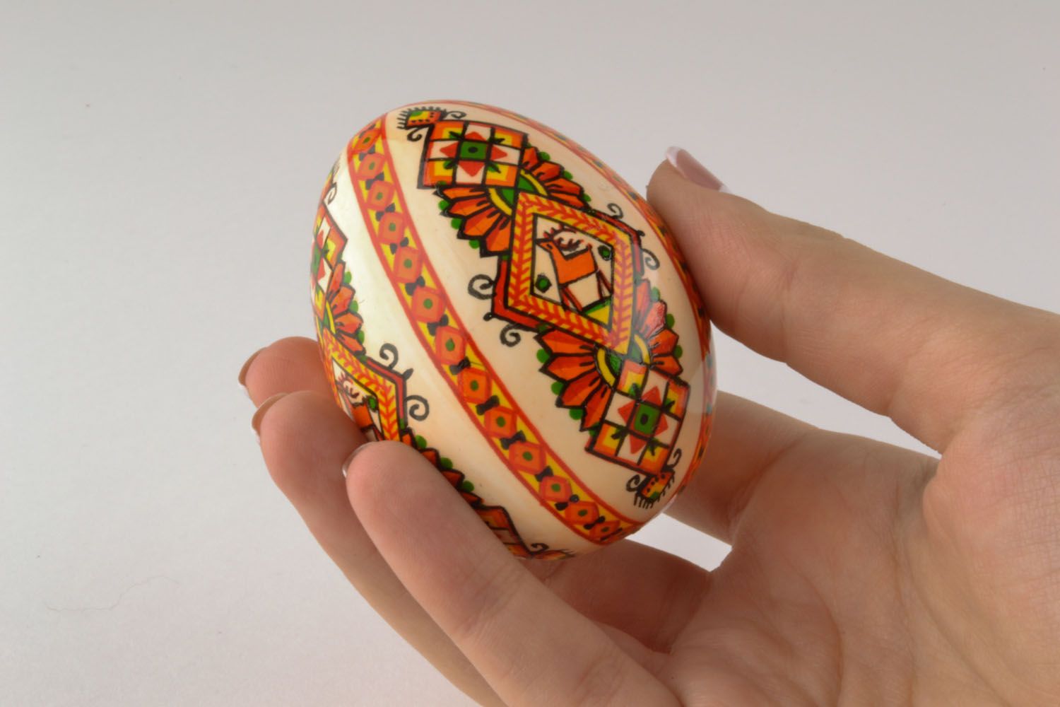 Beautiful handmade Easter egg photo 2