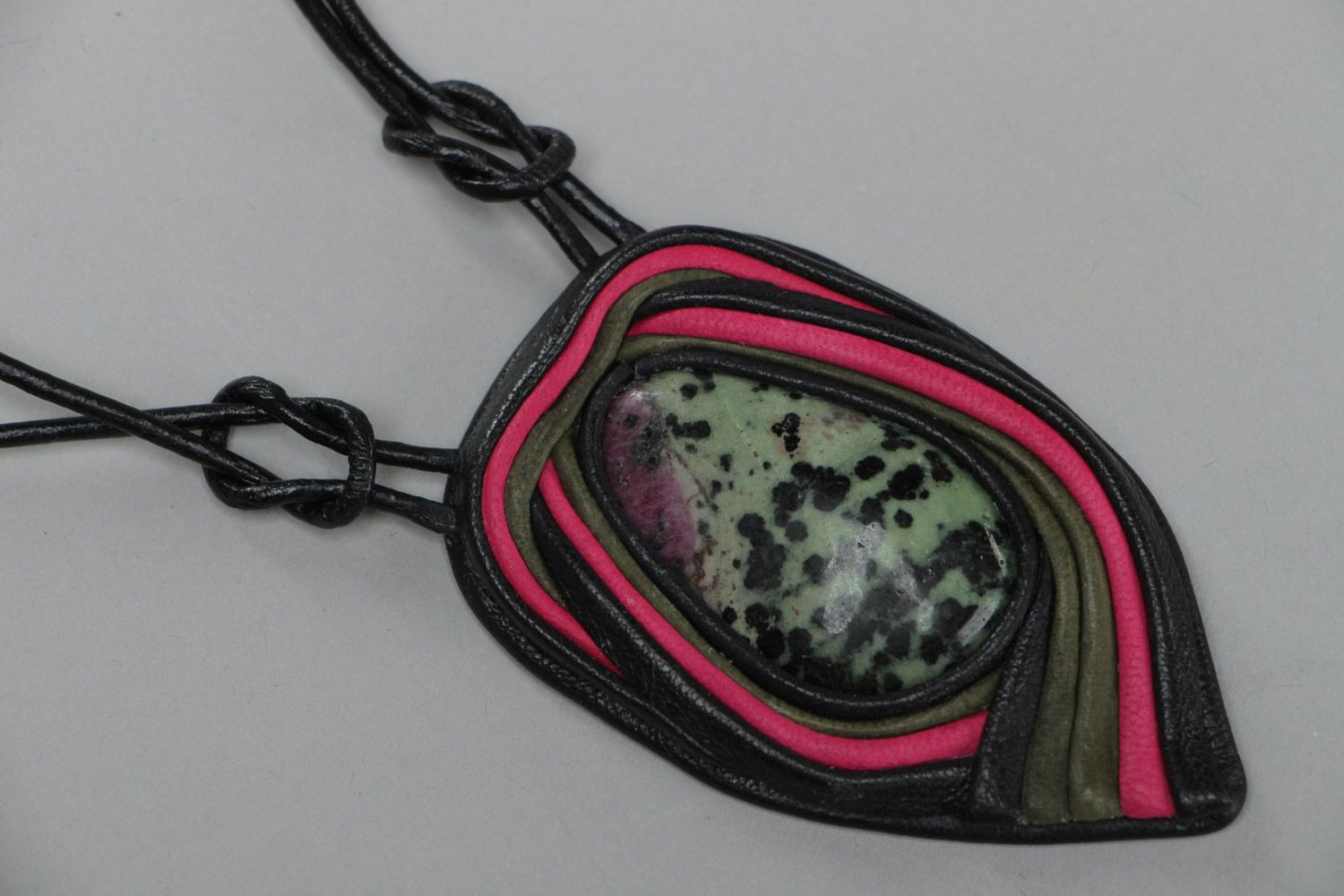 Black and pink stylish handmade genuine leather pendant photo 2