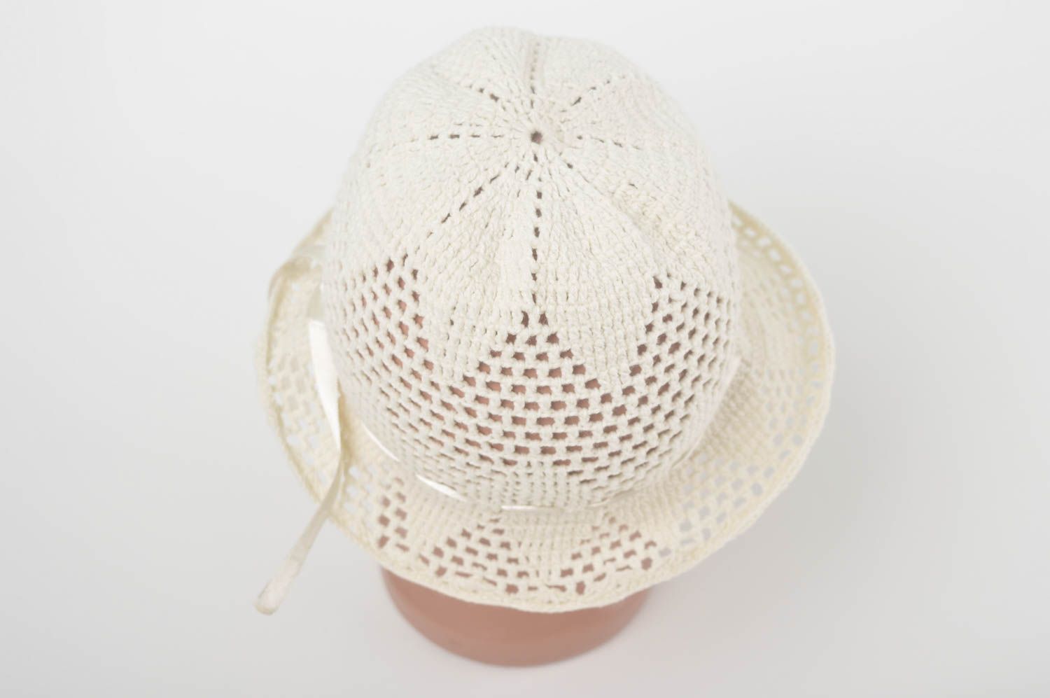 Gehäkelter Hut handgeschaffen Designer Accessoire tolles Geschenk für Mädchen foto 2