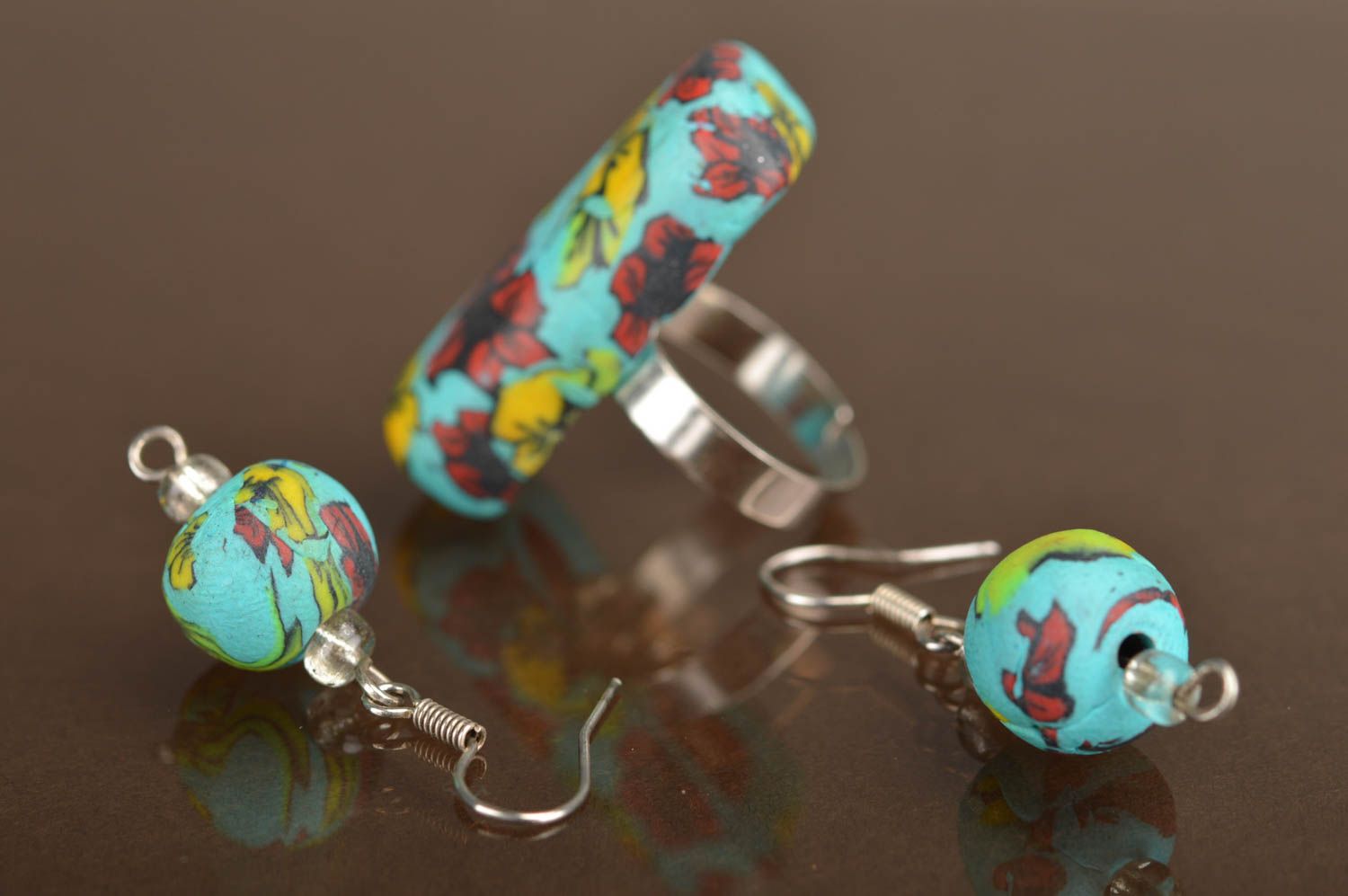 Set of handmade elegant jewelry of polymer clay 2 pieces earrings and ring  photo 4