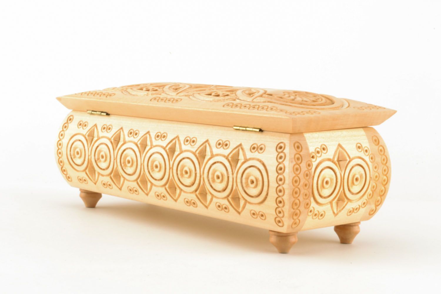 Wooden jewelry box with carvings photo 2
