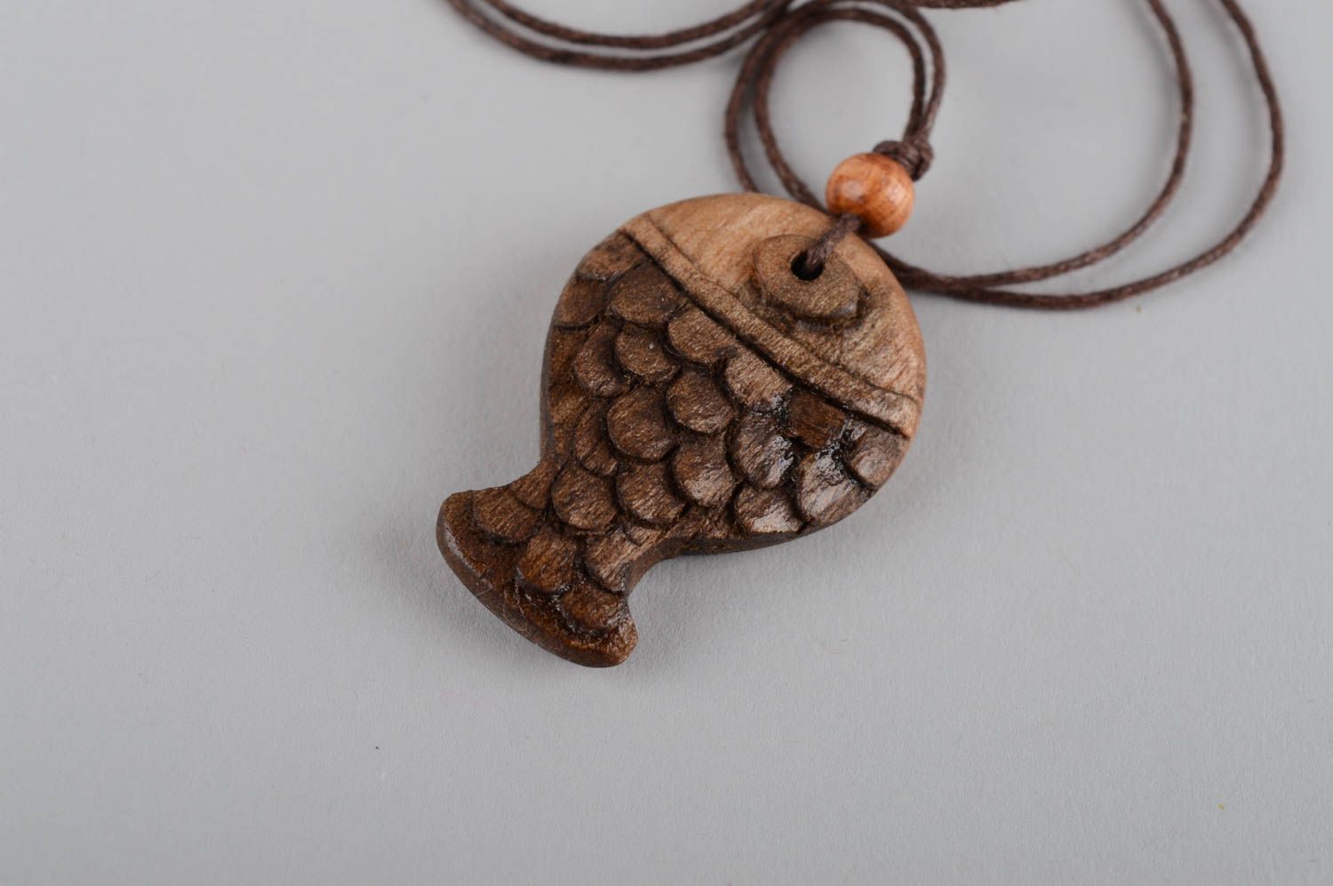 Stylish handmade wooden pendant beautiful jewellery wood craft small gifts photo 10