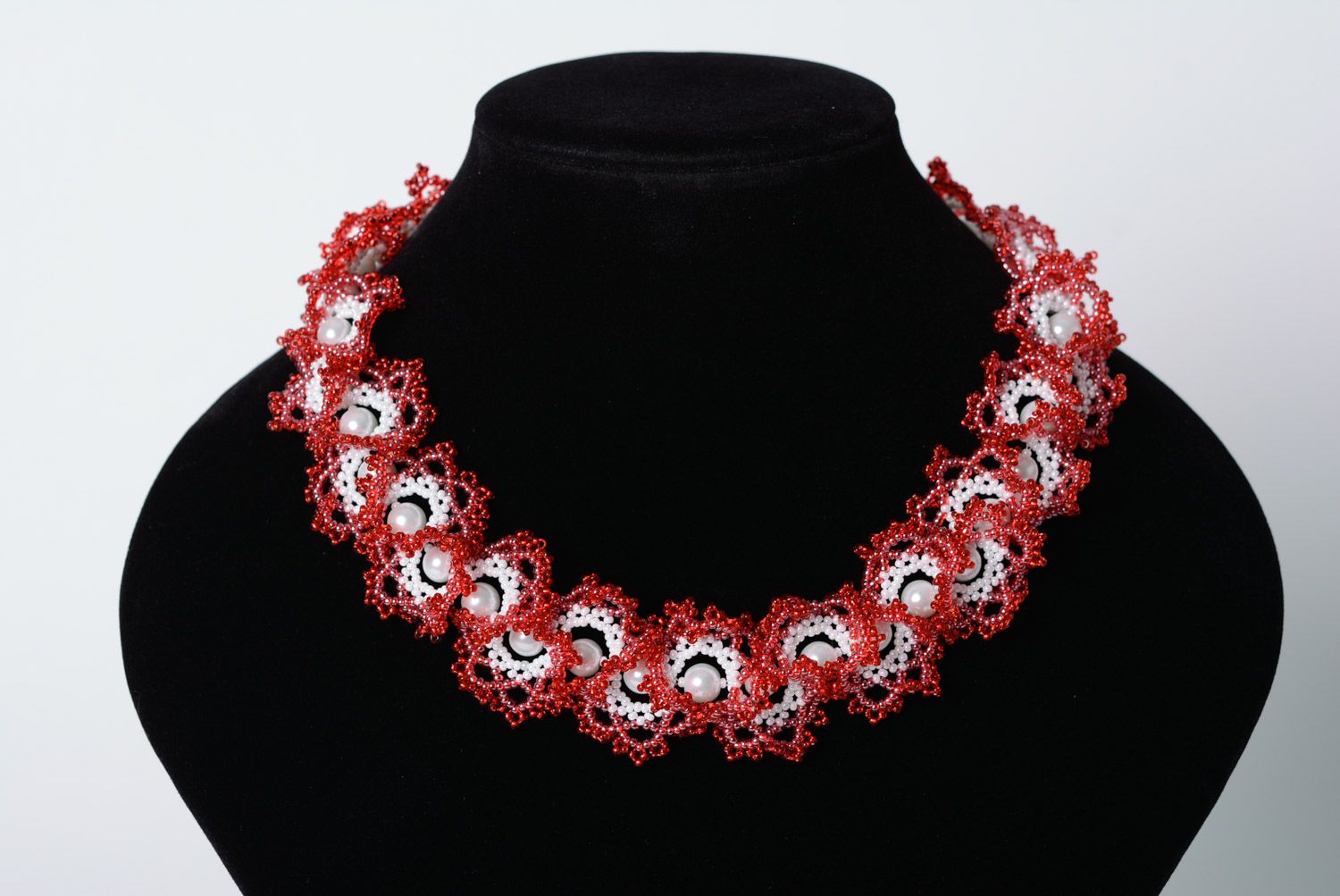 Beautiful festive handmade beaded necklace of red and white colors photo 2