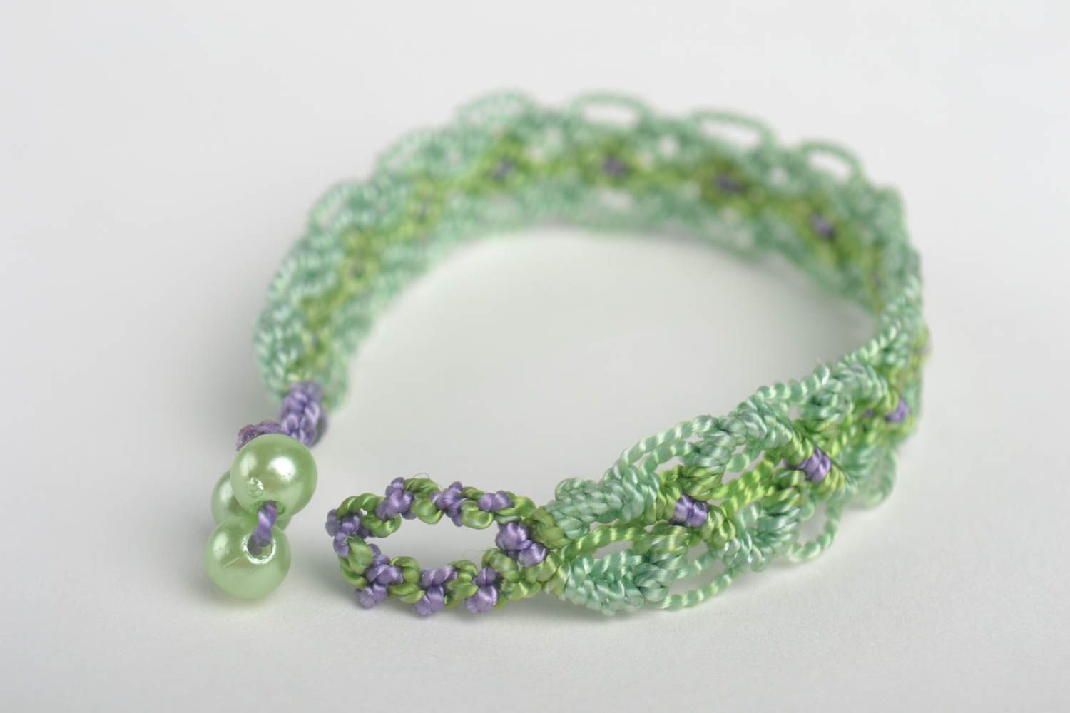 Bracelet macramé vert Bijou fait main en fils synthétiques Cadeau femme photo 3