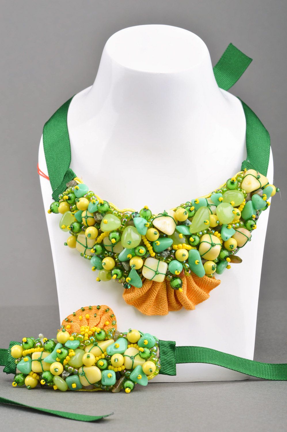 Set of green and yellow bead embroidered jewelry set necklace and bracelet photo 4