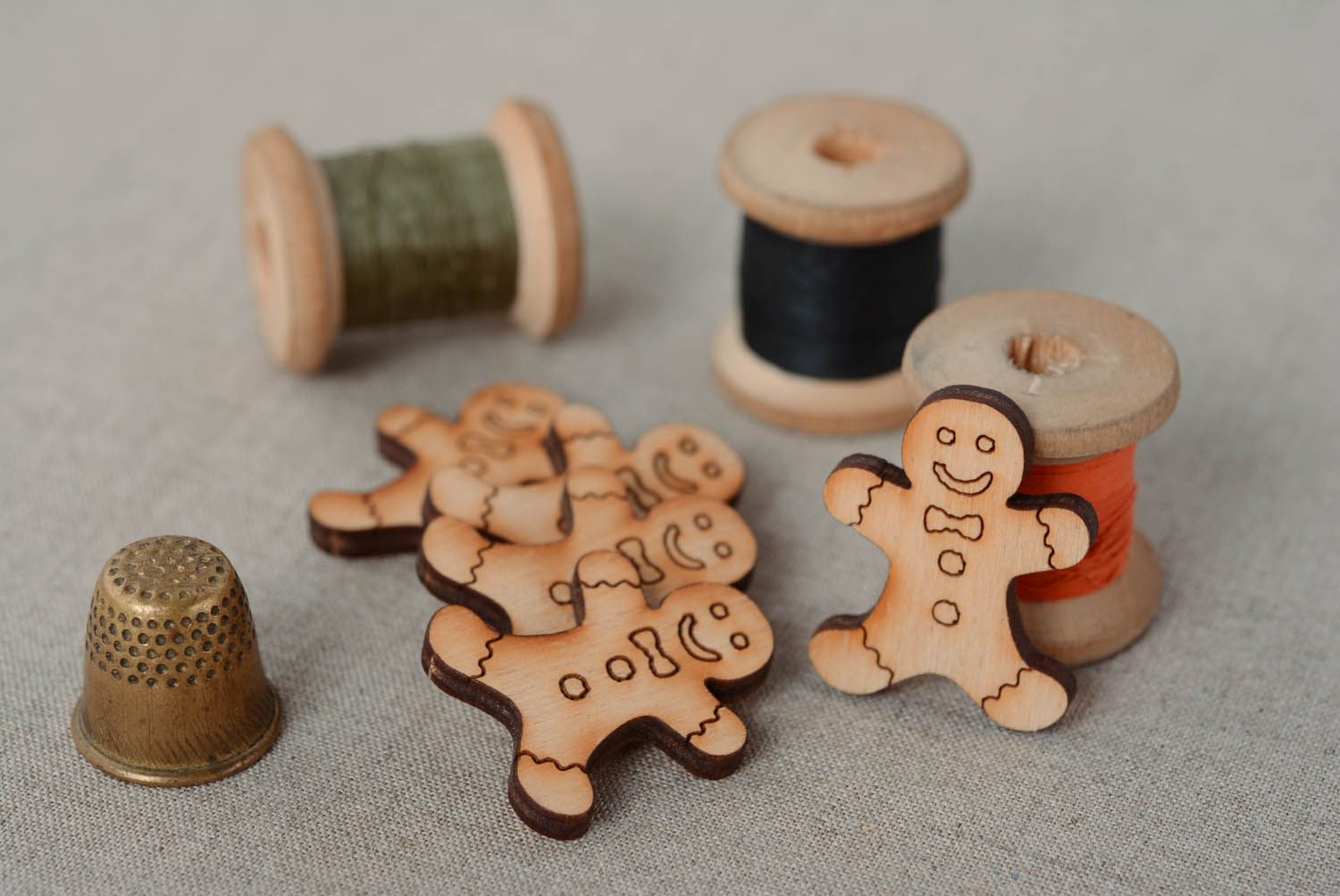 Modèles en bois Homme biscuit pour création et bricolage artistique  photo 3