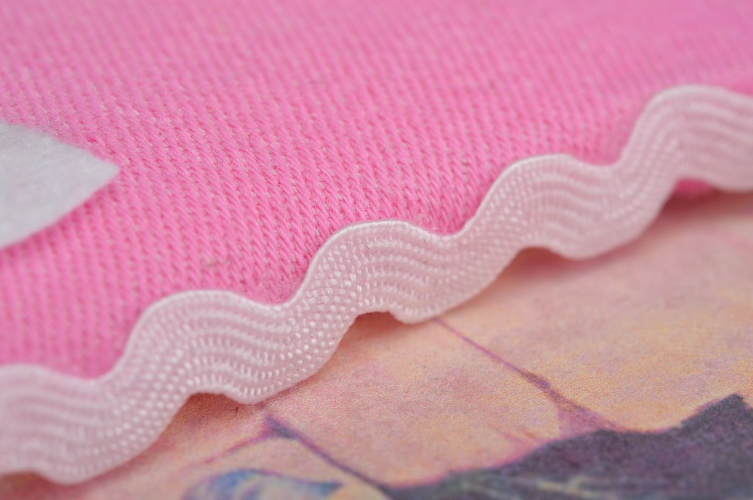 Фоторамка ручной работы рамка для фото красивая рамка текстильная розовая фото 4