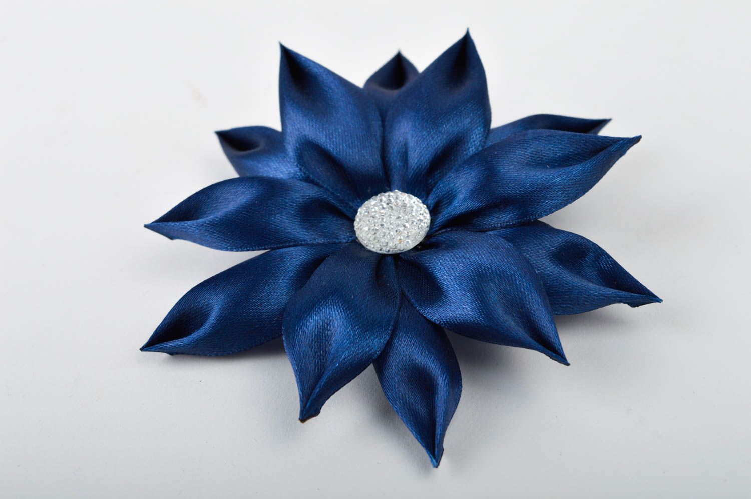 Haargummi Blume Handmade Schmuck schöner Mädchen Haarschmuck aus Atlas in Blau foto 4