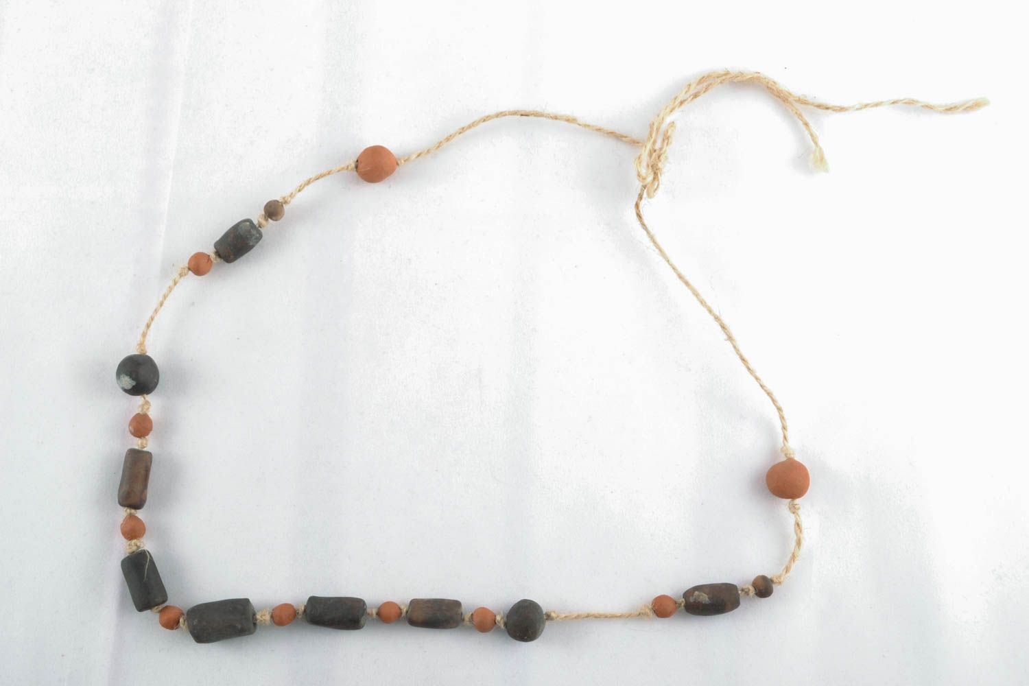 Ceramic necklace photo 1