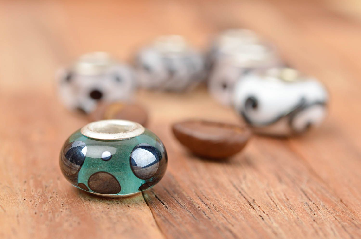 Stylish handmade glass bead unusual jewelry findings art materials small gifts photo 1