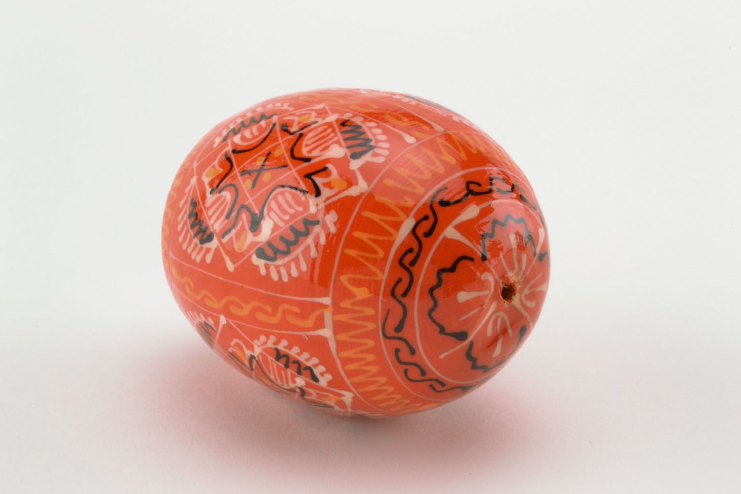 Wooden egg with painting photo 4