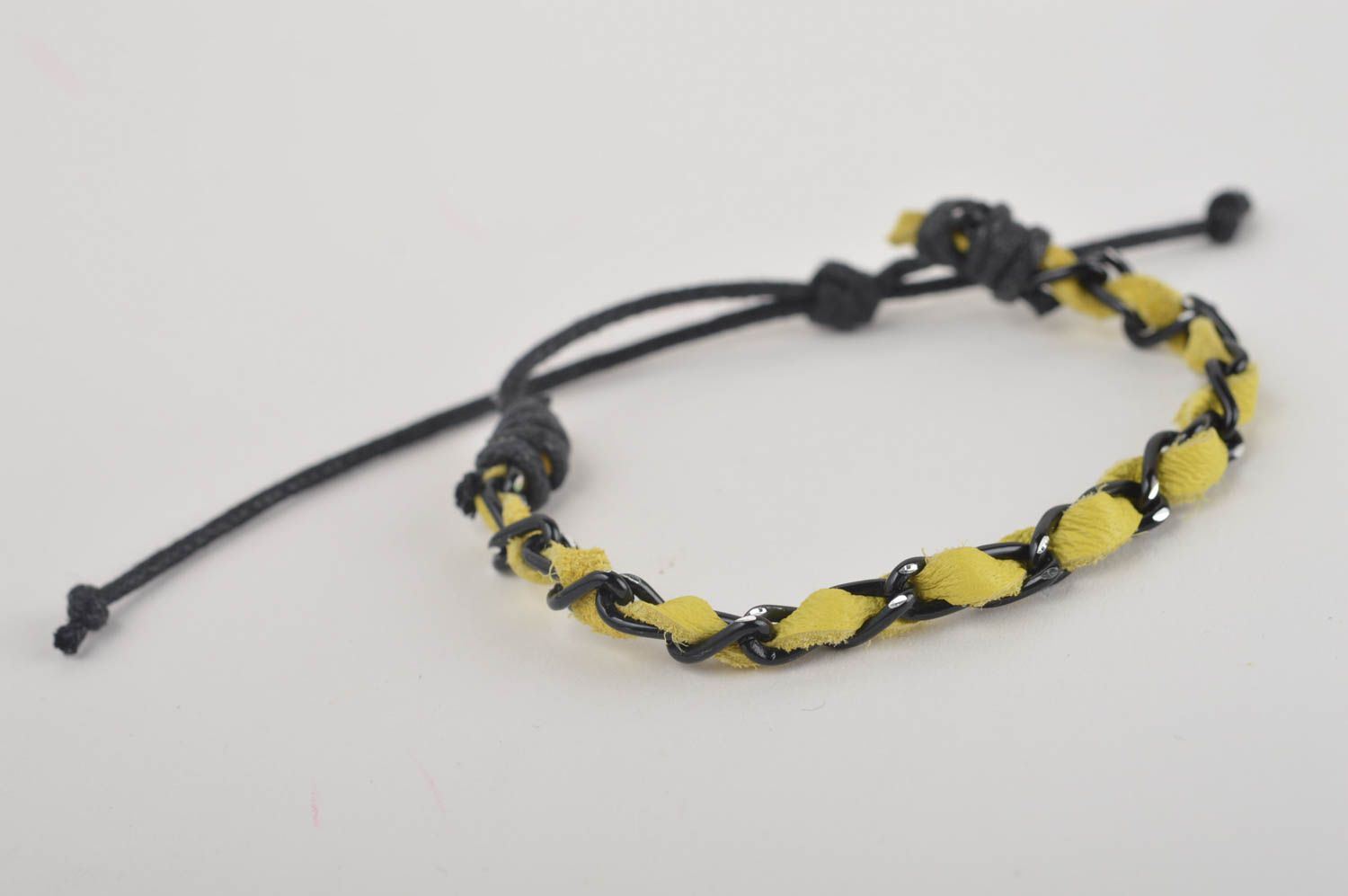 Bracelet cuir Bijou fait main original jaune noir design Accessoire femme photo 2