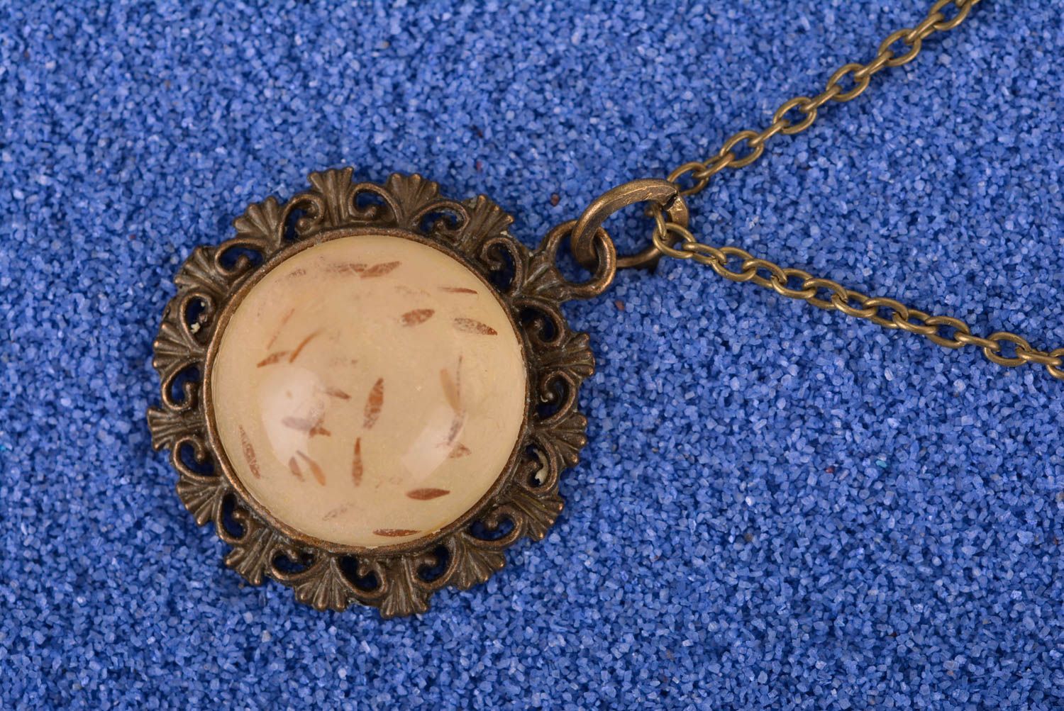 Stylish handmade real flower pendant metal necklace botanical jewelry for girls photo 1