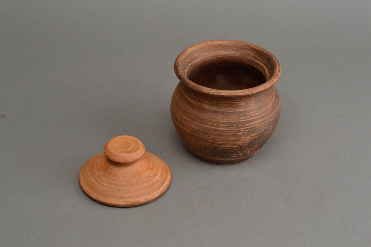 Petit pot à cuire céramique avec couvercle fait main joli original 20 cl photo 3