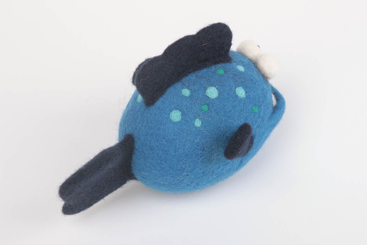 Peluche poisson bleu faite main Doudou en laine feutrée Jouet pour enfant photo 4