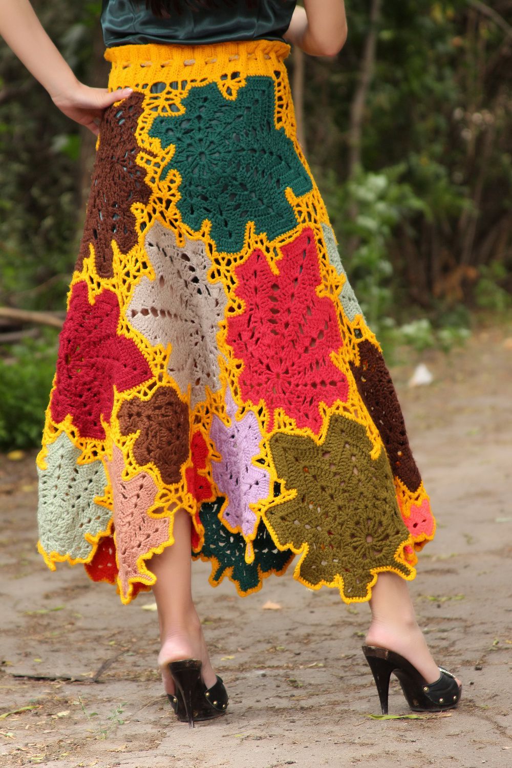 Handmade knitted skirt photo 4