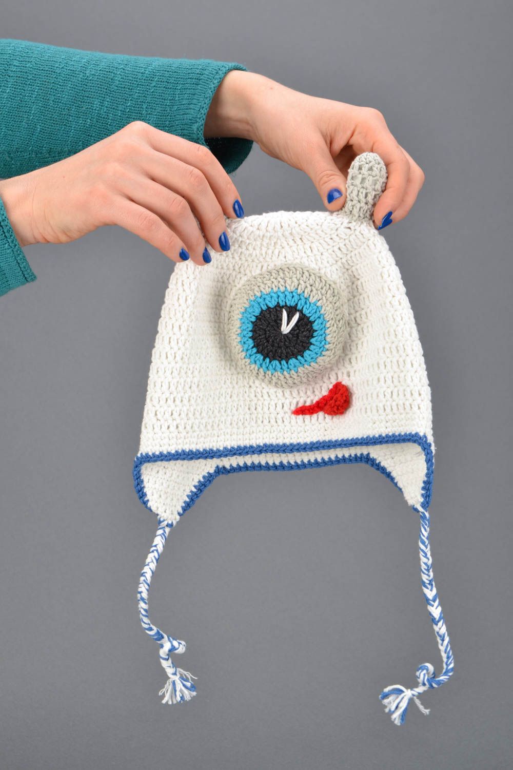 Crochet children's hat Alien photo 2
