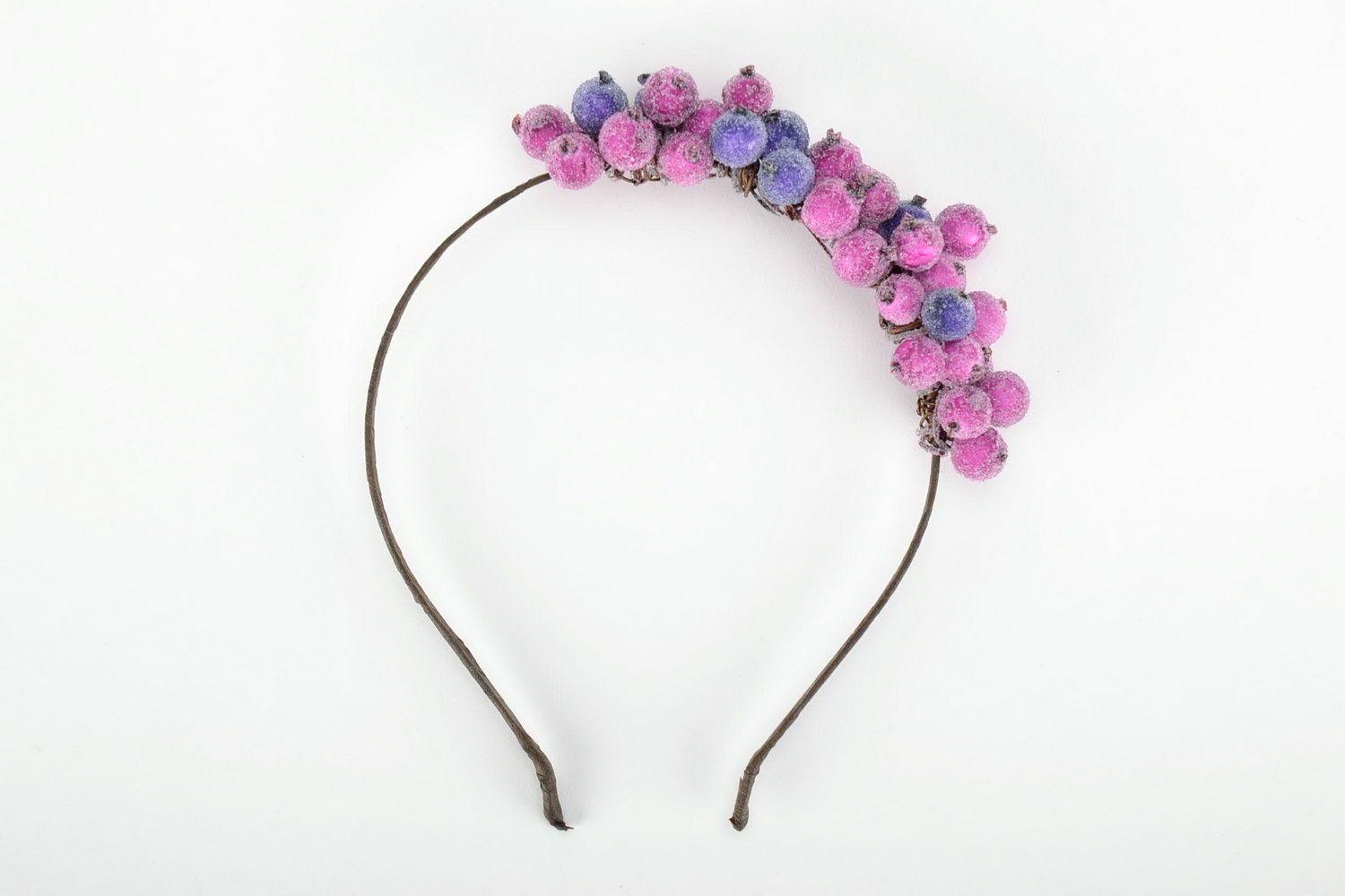 Headband with berries photo 5