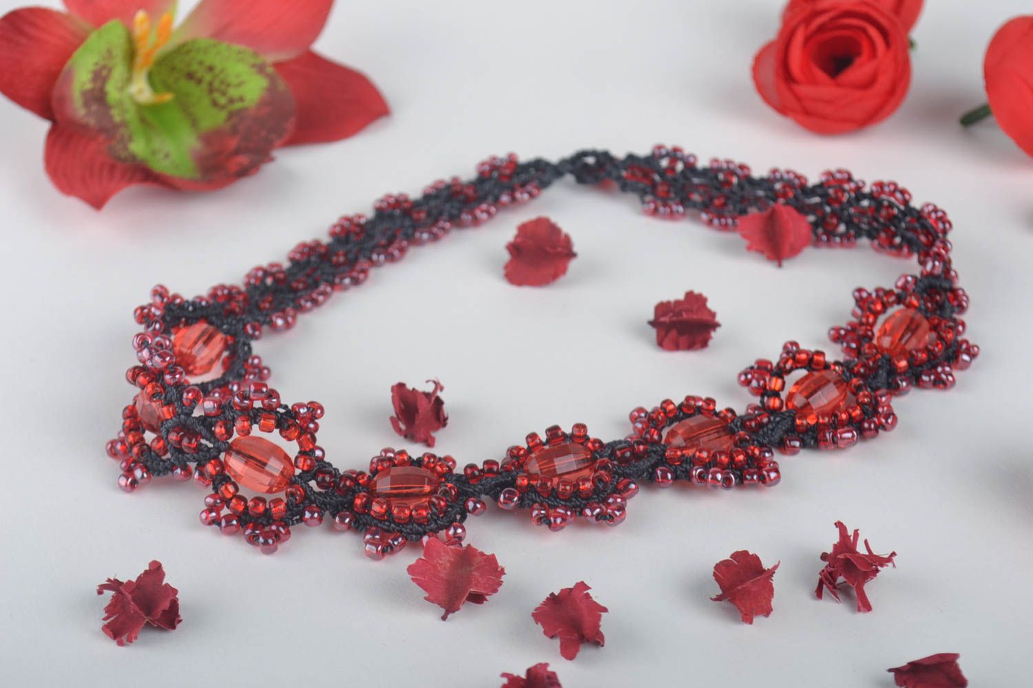 Macrame necklace handmade beaded accessory thread necklace braided jewelry photo 1
