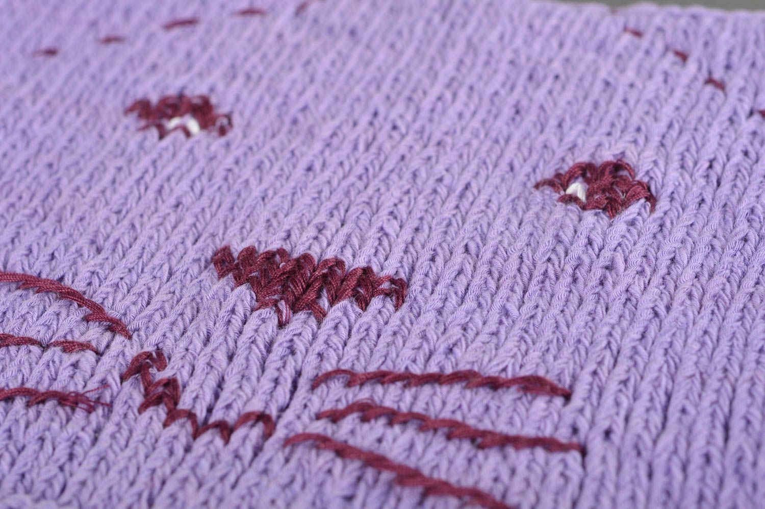 Gorro hecho a mano de color lila ropa infantil regalo original para niños foto 3