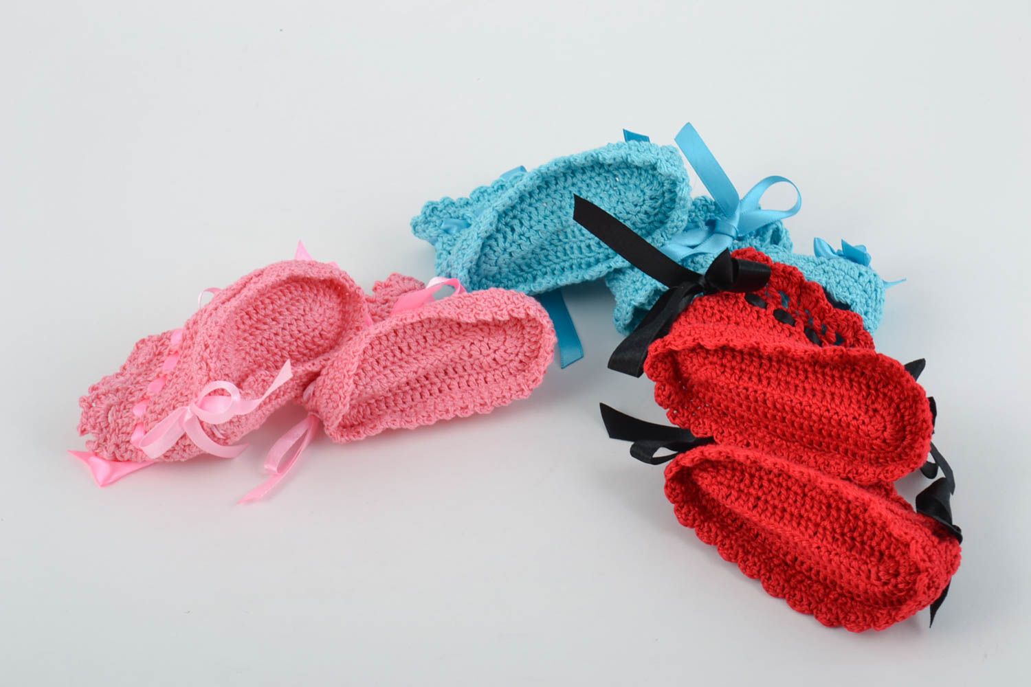 Set of handmade colorful crochet cotton baby booties 3 pairs photo 2