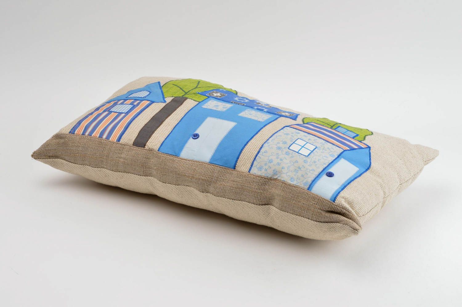 Диванная подушка ручной работы подушка на диван декоративная подушка домики фото 3