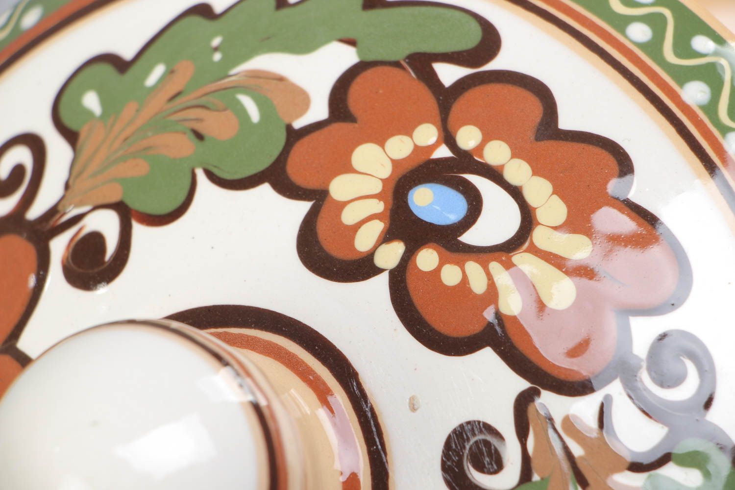 Глиняная супница с крышкой расписанная глазурью керамическая посуда ручной работы фото 3