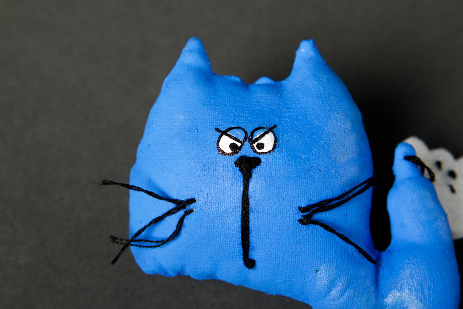 Broche textile Bijou fait main Accessoire femme chat bleu drôle en coton photo 4