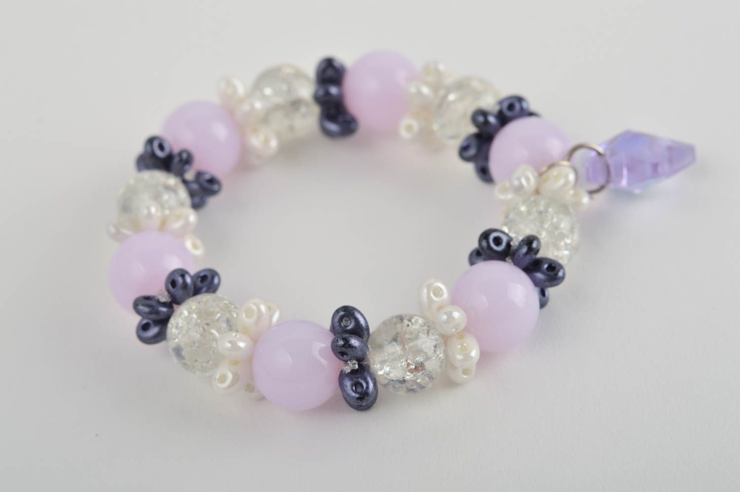 Handmade light pink and transparent beads bracelet for kids  photo 5