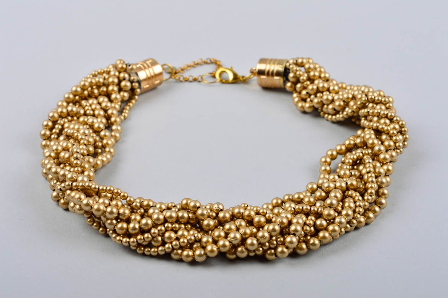 Ожерелье из бисера украшение ручной работы колье из бусин золотистого оттенка фото 3