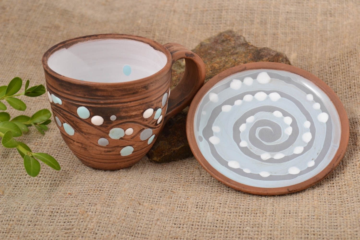 Handgemachtes Geschirr Keramik Tasse Tasse und Untertasse Ton Geschirr kreativ foto 1