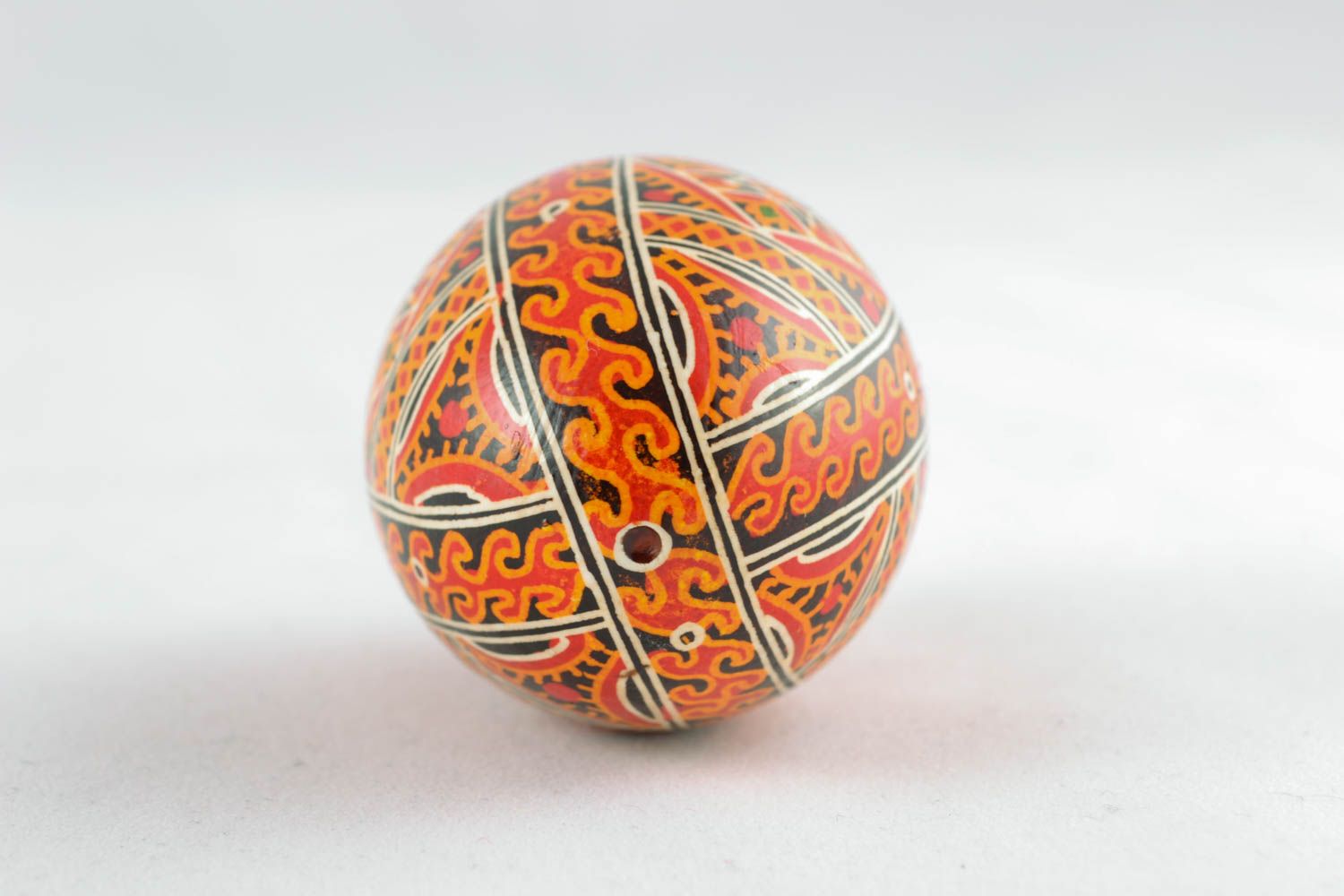 Handmade Easter egg with ornament photo 1