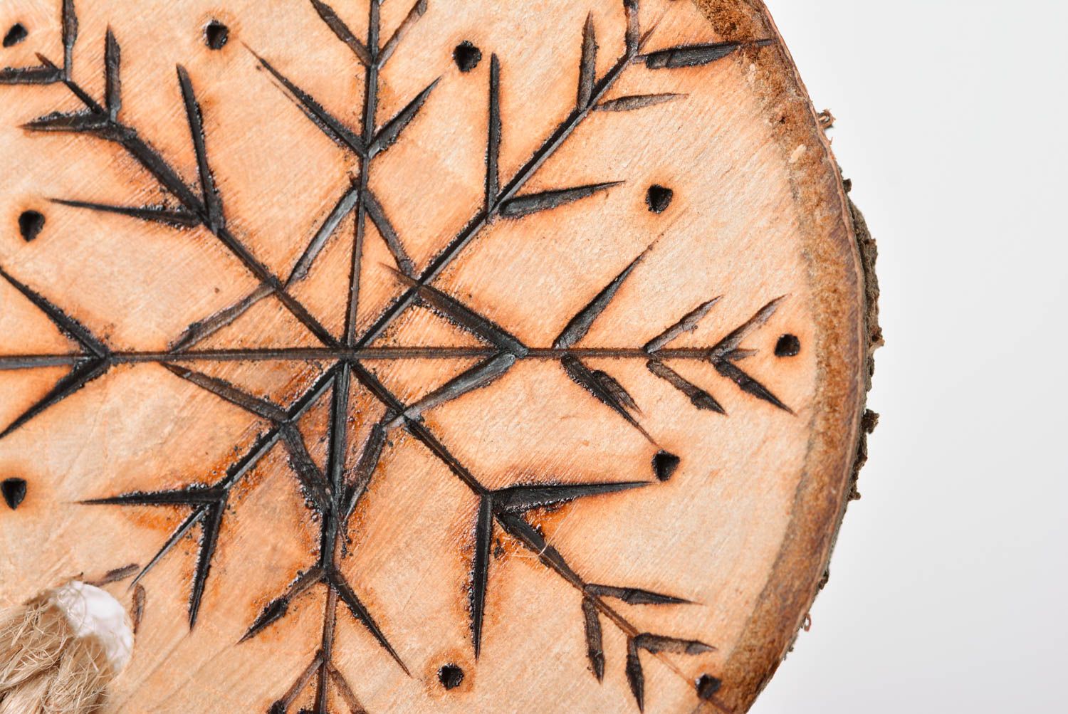 Tannenbaum Schmuck handgeschaffen Holz Figur schöne Deko für Weihnachten foto 4