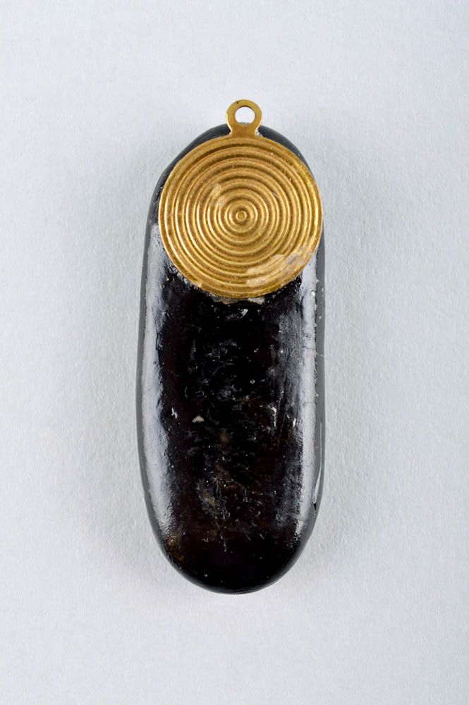 Small handmade neck pendant stone pendant for girls modern jewelry designs photo 3