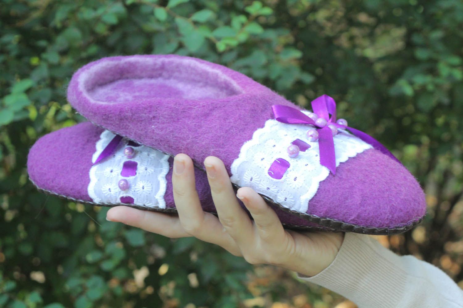 Purple slippers photo 3