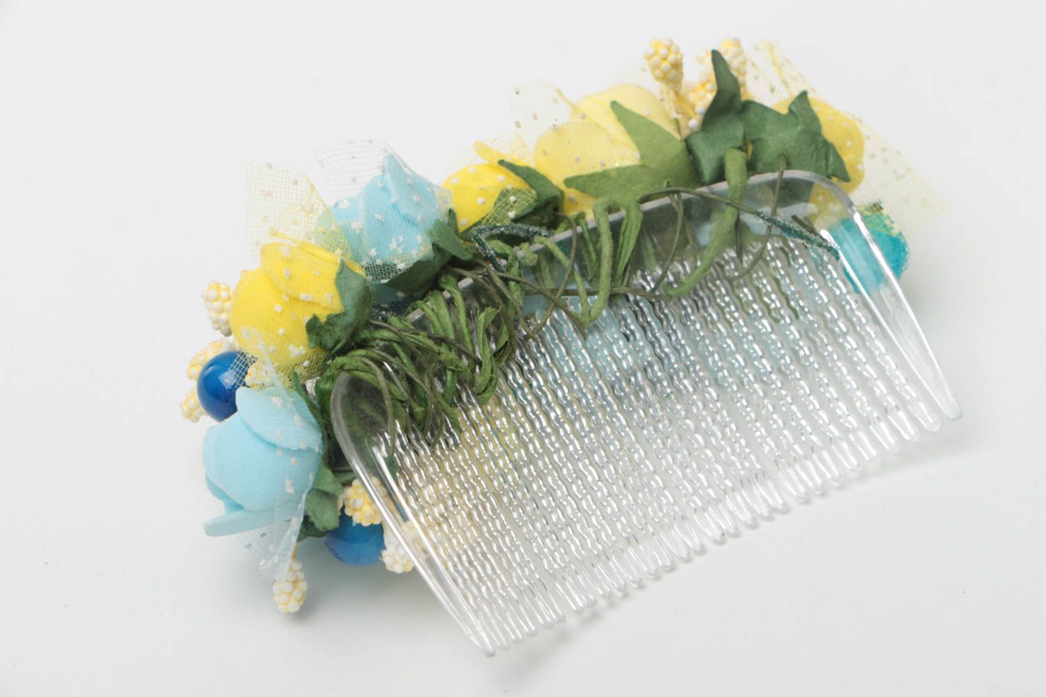 Beautiful handmade plastic hair comb with flowers and berries photo 4