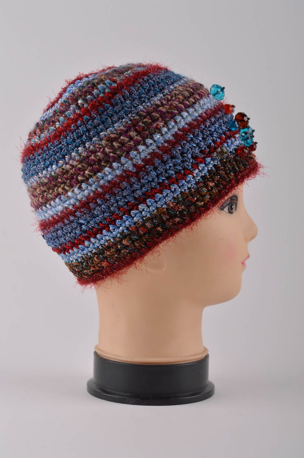 Chapeau tricot fait main Bonnet d'hiver de raie Vêtement pour femme original photo 9