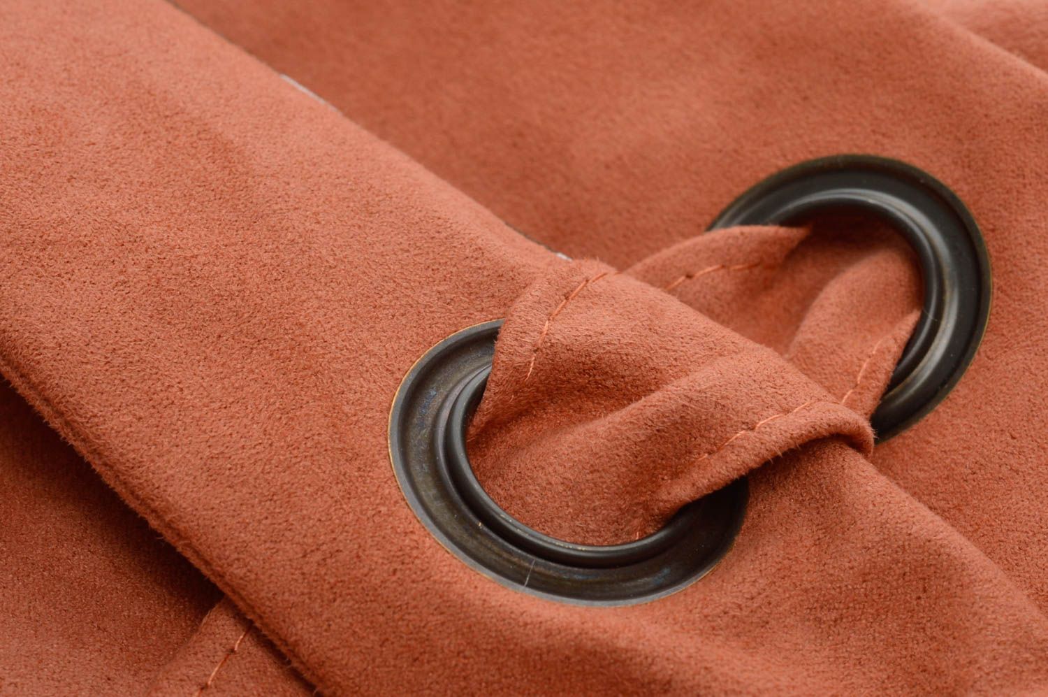 Grand sac marron porté épaule en daim artificiel fait main avec poche intérieure photo 4