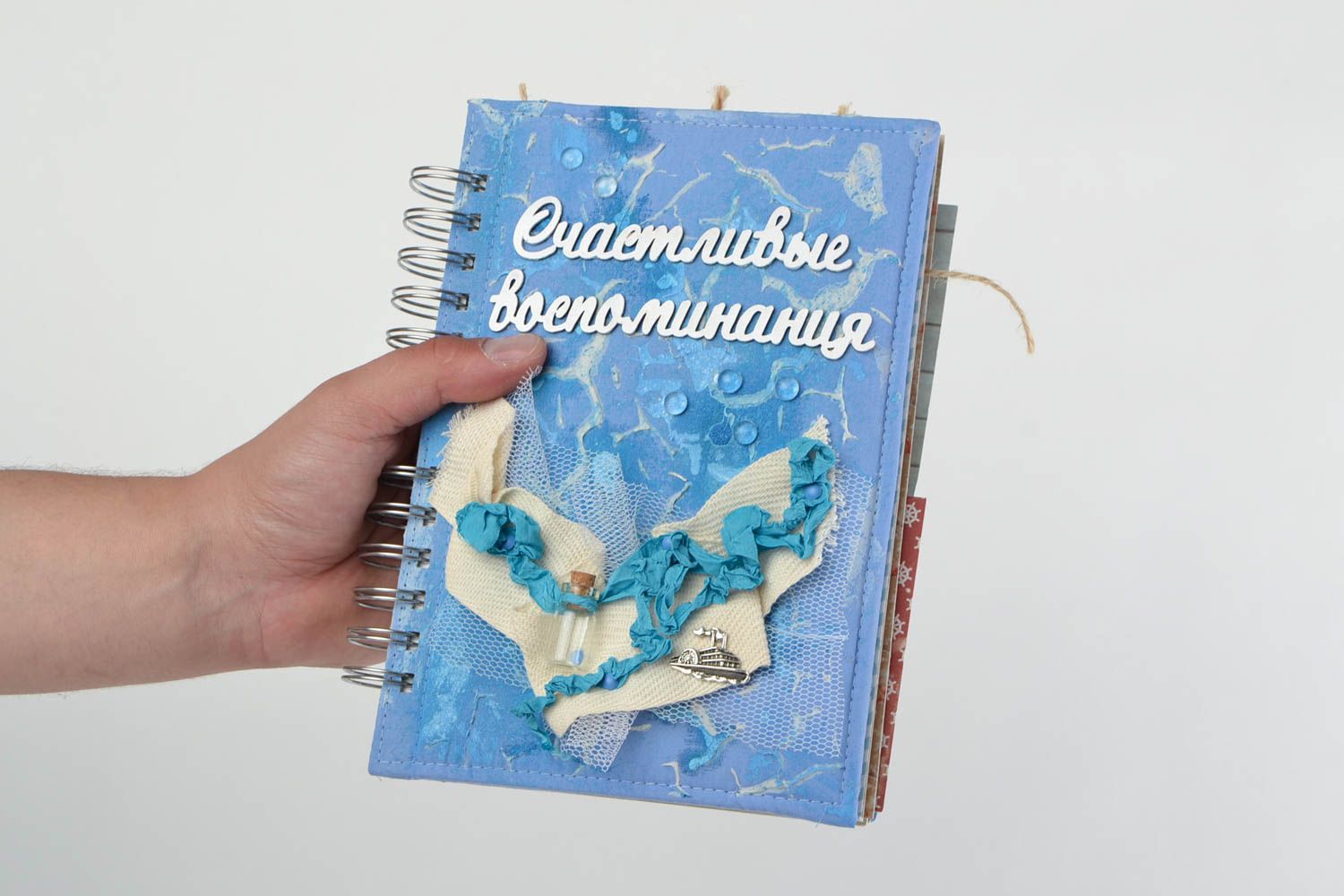 Album scrap de voyage fait main design original en forme de livre créatif décoré photo 2